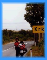 Bikerin vor Krk